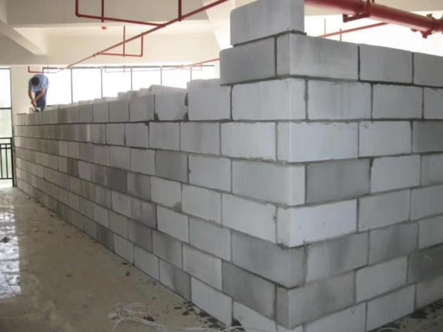 沁源蒸压加气混凝土砌块承重墙静力和抗震性能的研究
